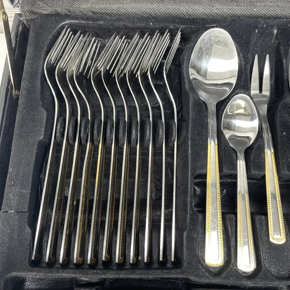 Solingen Germany 18/10 Stainless Gold Trim Flatware 66 Piece Set with Case